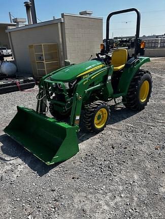 Image of John Deere 3035D equipment image 1