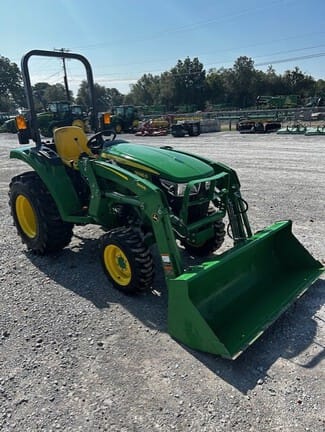 2021 John Deere 3035D Equipment Image0
