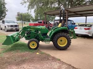 2021 John Deere 3035D Image