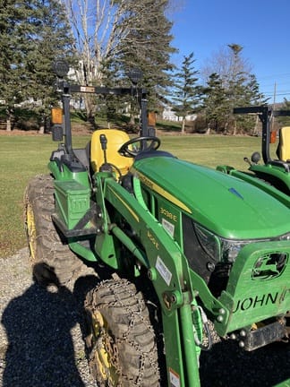 Main image John Deere 3038E