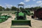 Image of John Deere 3038E equipment image 4