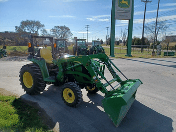 Main image John Deere 3038E