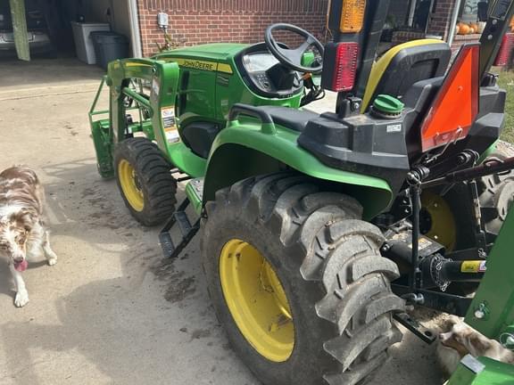 Image of John Deere 3038E equipment image 1