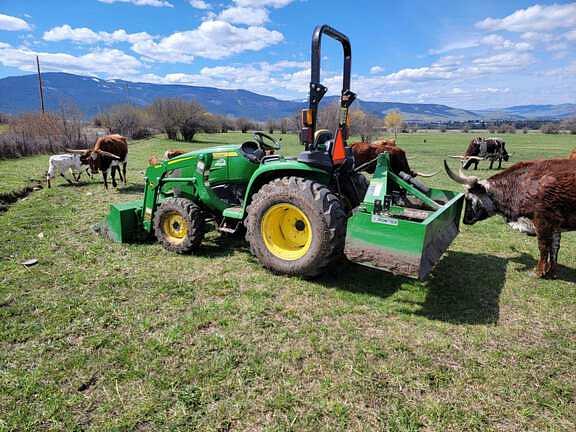 Image of John Deere 3038E equipment image 1