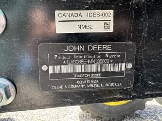 Image of John Deere 3038E equipment image 3