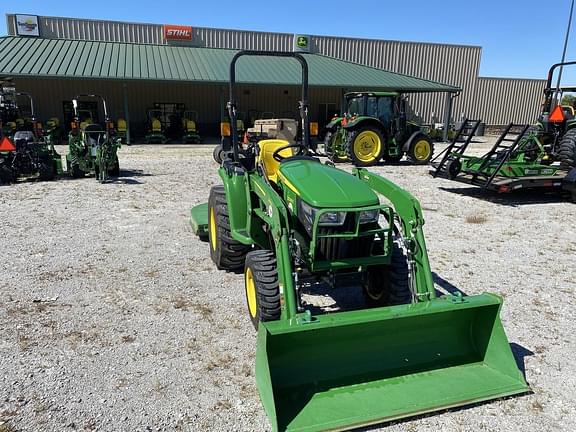 Image of John Deere 3038E equipment image 1