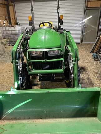 Image of John Deere 3038E equipment image 1