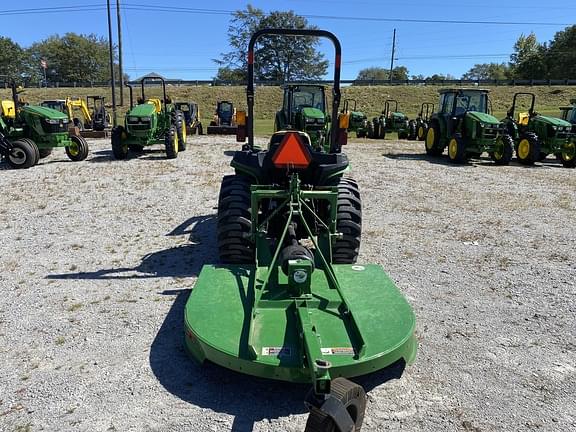 Image of John Deere 3038E equipment image 4