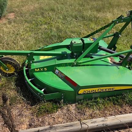 Image of John Deere 3039R equipment image 3