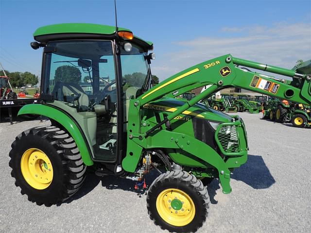 Image of John Deere 3039R equipment image 2