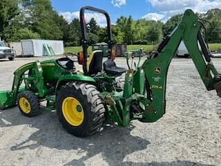 Image of John Deere 3039R equipment image 2