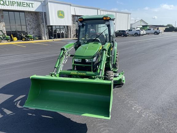 Image of John Deere 3039R equipment image 1