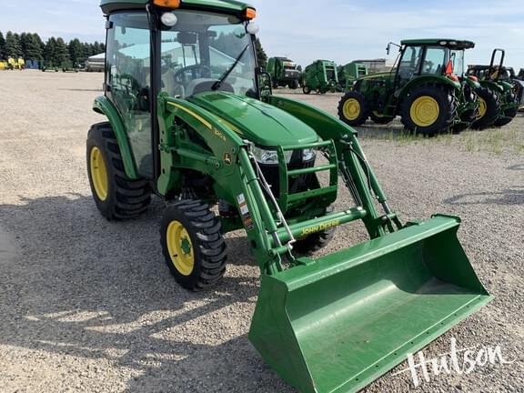 Image of John Deere 3039R Primary image