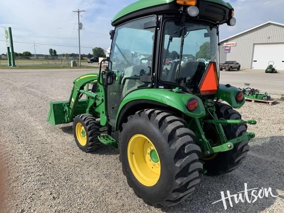 Image of John Deere 3039R equipment image 4
