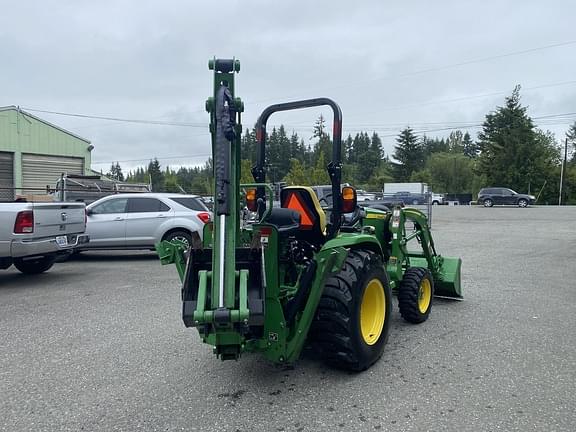 Image of John Deere 3039R equipment image 3
