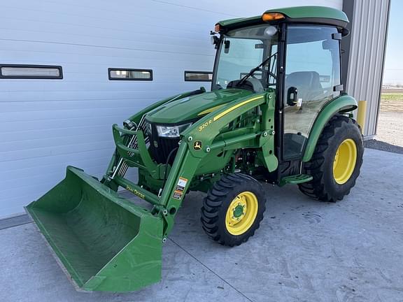 Image of John Deere 3039R Primary image