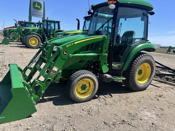 2021 John Deere 3039R Equipment Image0