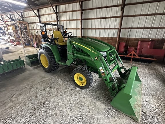 2021 John Deere 3039R Equipment Image0