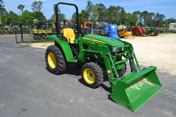 Image of John Deere 3043D equipment image 2