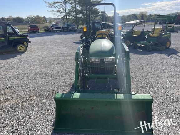Image of John Deere 3043D equipment image 2