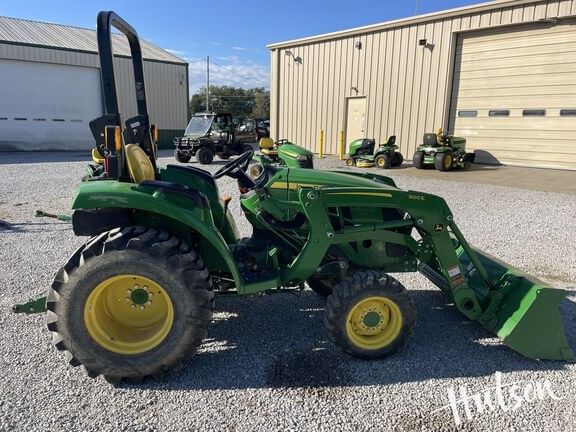 Main image John Deere 3043D