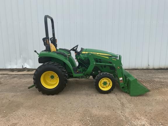 Image of John Deere 3043D equipment image 1
