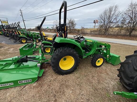 Image of John Deere 3043D equipment image 1