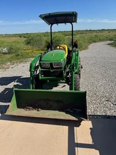 Image of John Deere 3043D equipment image 3