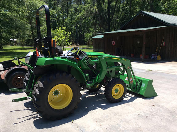 Image of John Deere 3043D equipment image 1