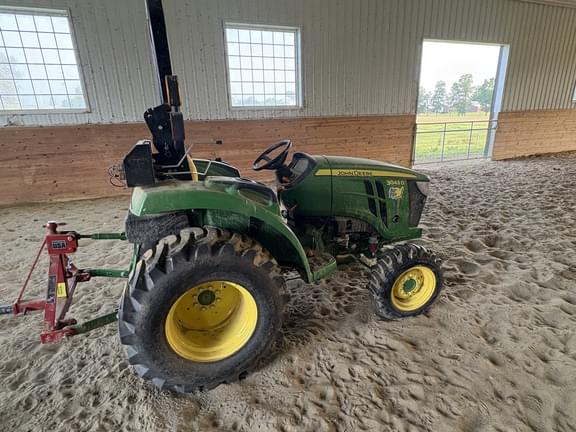 Image of John Deere 3043D Primary image