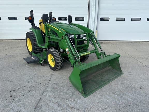 2021 John Deere 3046R Equipment Image0