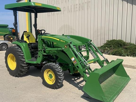 Image of John Deere 3046R Primary image