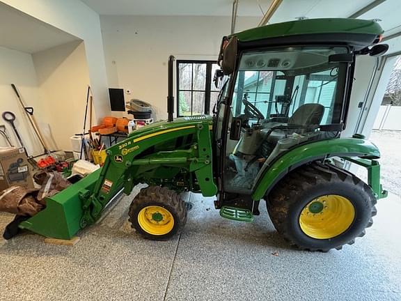 Image of John Deere 3046R Primary image