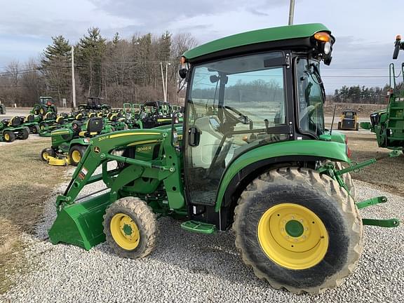 Image of John Deere 3046R equipment image 2