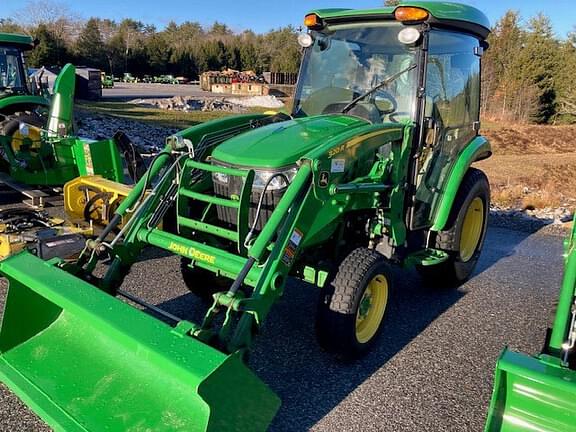 Image of John Deere 3046R equipment image 1