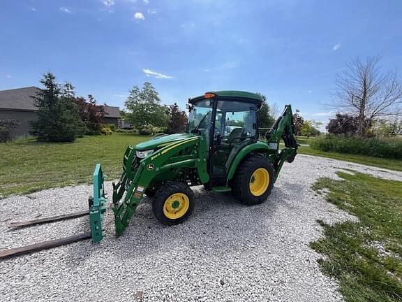 Image of John Deere 3046R equipment image 4
