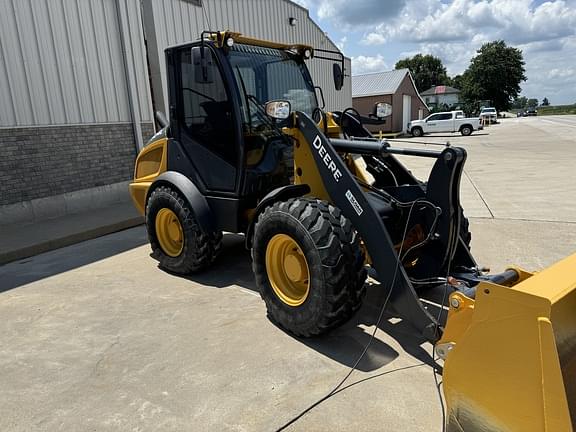 Image of John Deere 304L equipment image 2