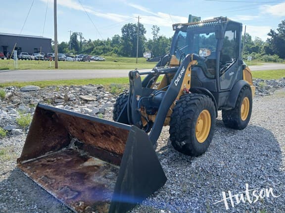 Image of John Deere 304L equipment image 1