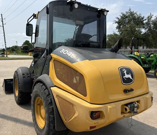 Image of John Deere 304L equipment image 2