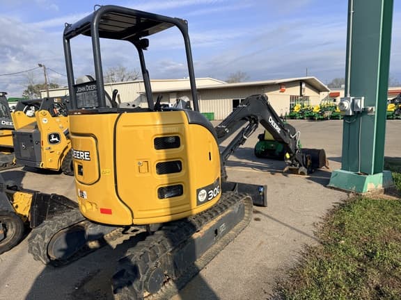 Image of John Deere 30G equipment image 4