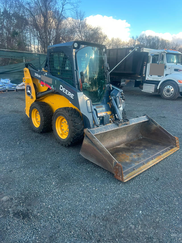 Image of John Deere 316GR equipment image 1