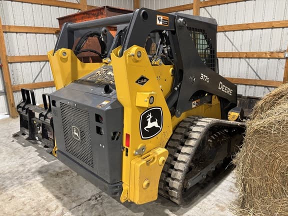 Image of John Deere 317G equipment image 3
