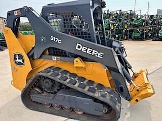 Image of John Deere 317G equipment image 1