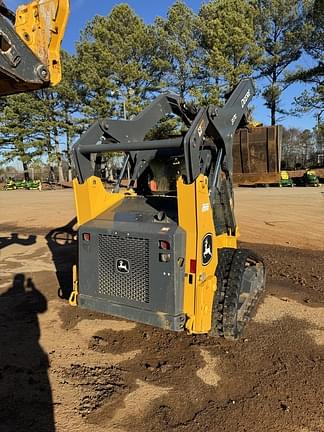 Image of John Deere 317G equipment image 2