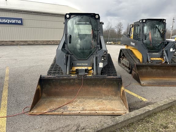 Image of John Deere 317G equipment image 1