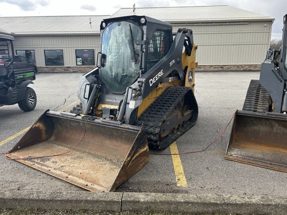 Image of John Deere 317G equipment image 2