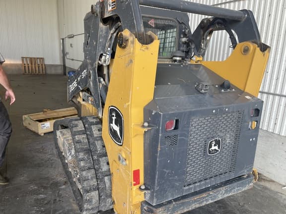 Image of John Deere 317G equipment image 2