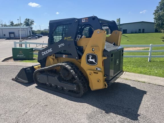 Image of John Deere 317G equipment image 3