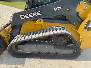 Main image John Deere 317G 1