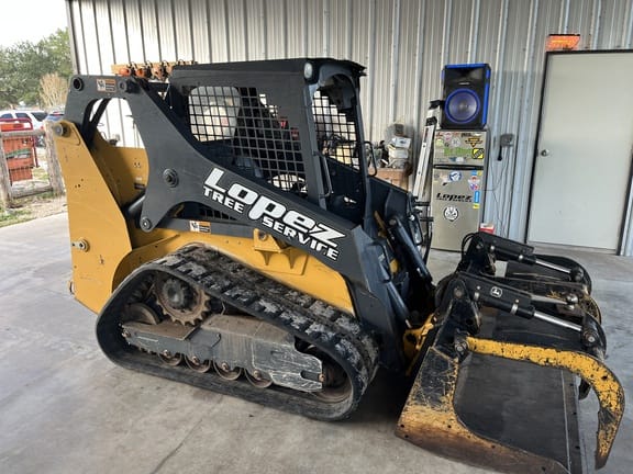 2021 John Deere 317G Equipment Image0